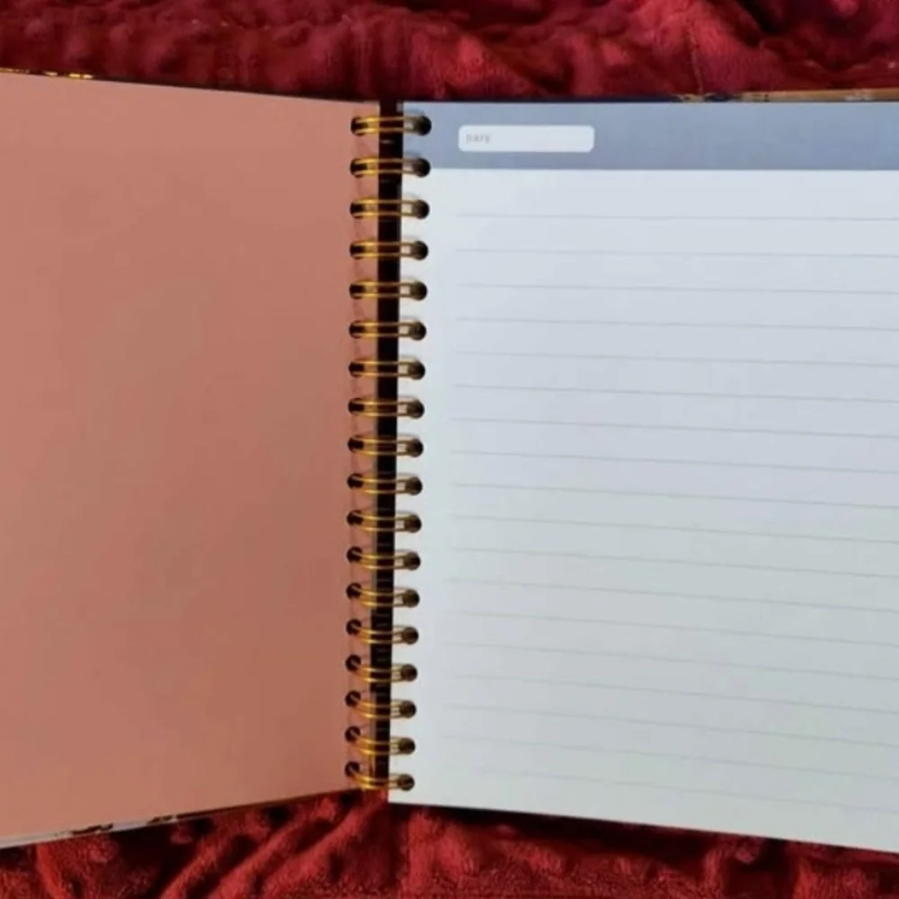 N/A stylish planner