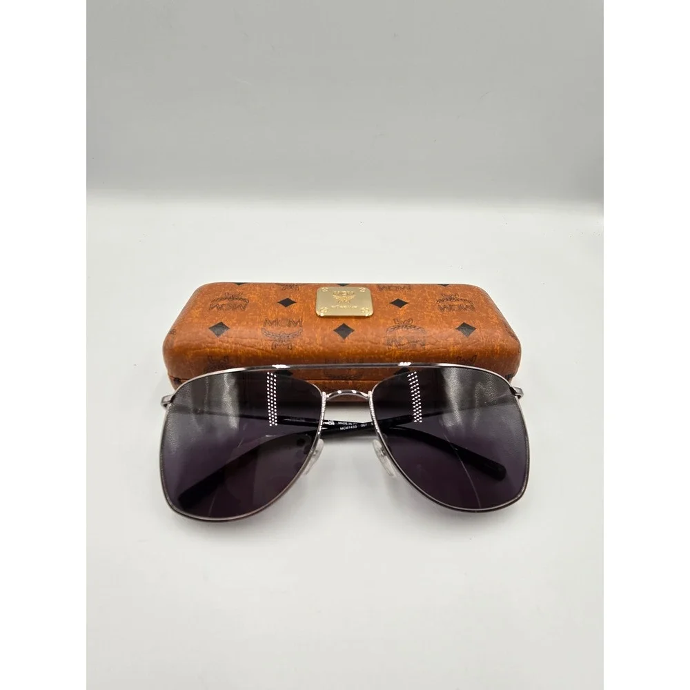MCM stylish sunglasses