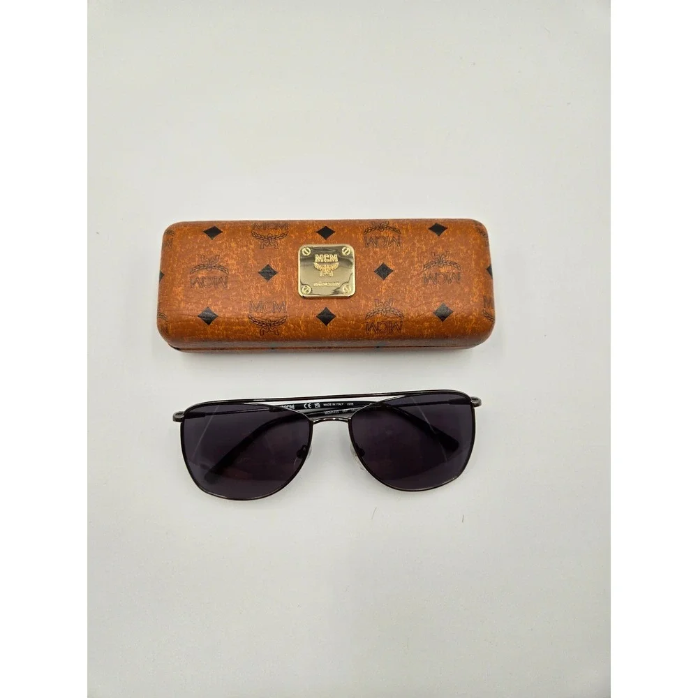 MCM stylish sunglasses