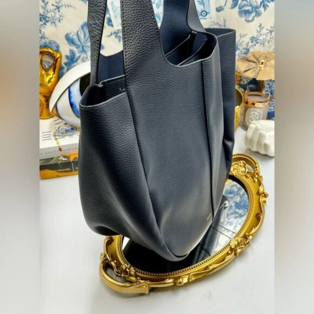 🆕 OROTON 🧿 NWOT Emilia Tote Bag, Navy Blue Leather