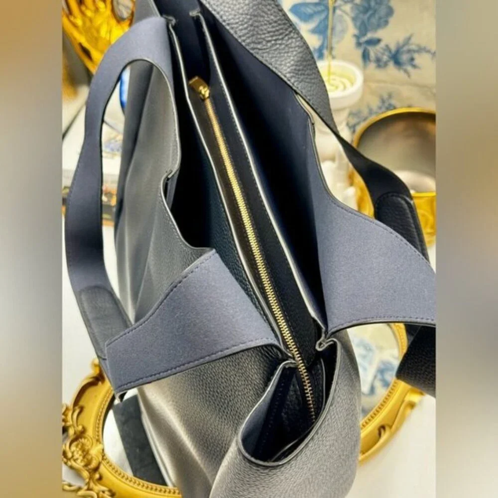 🆕 OROTON 🧿 NWOT Emilia Tote Bag, Navy Blue Leather