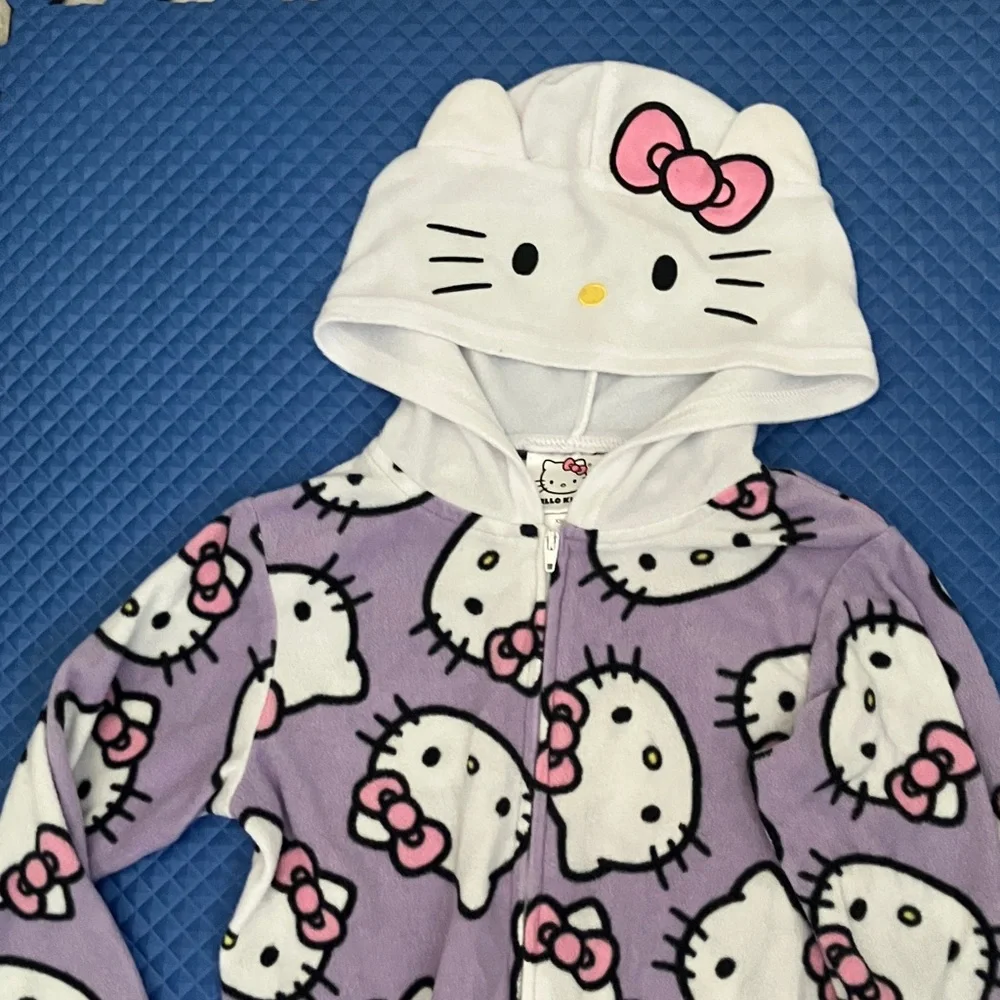 Hello Kitty hello kitty