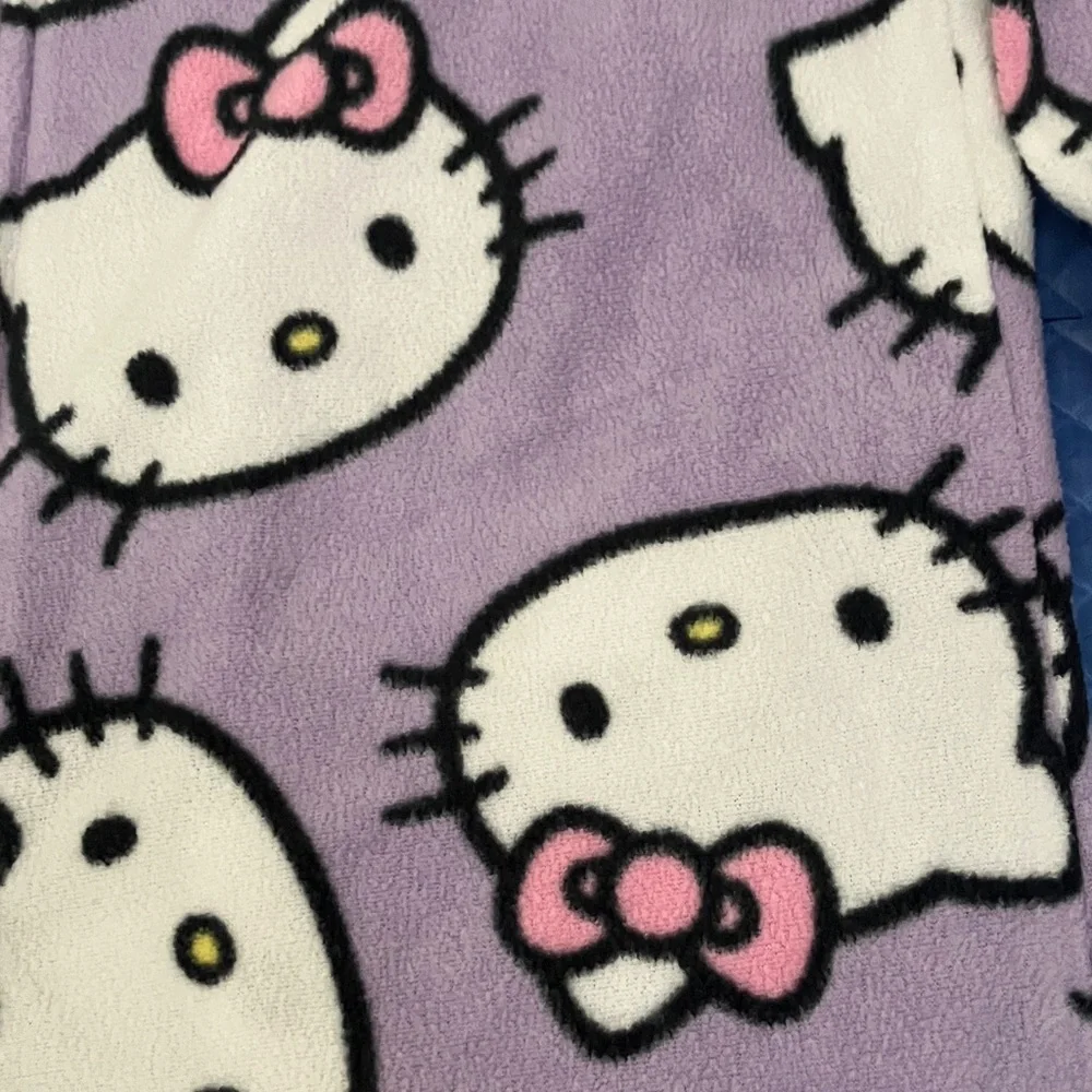 Hello Kitty hello kitty