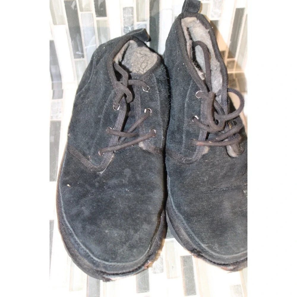 UGG 3236 neumel