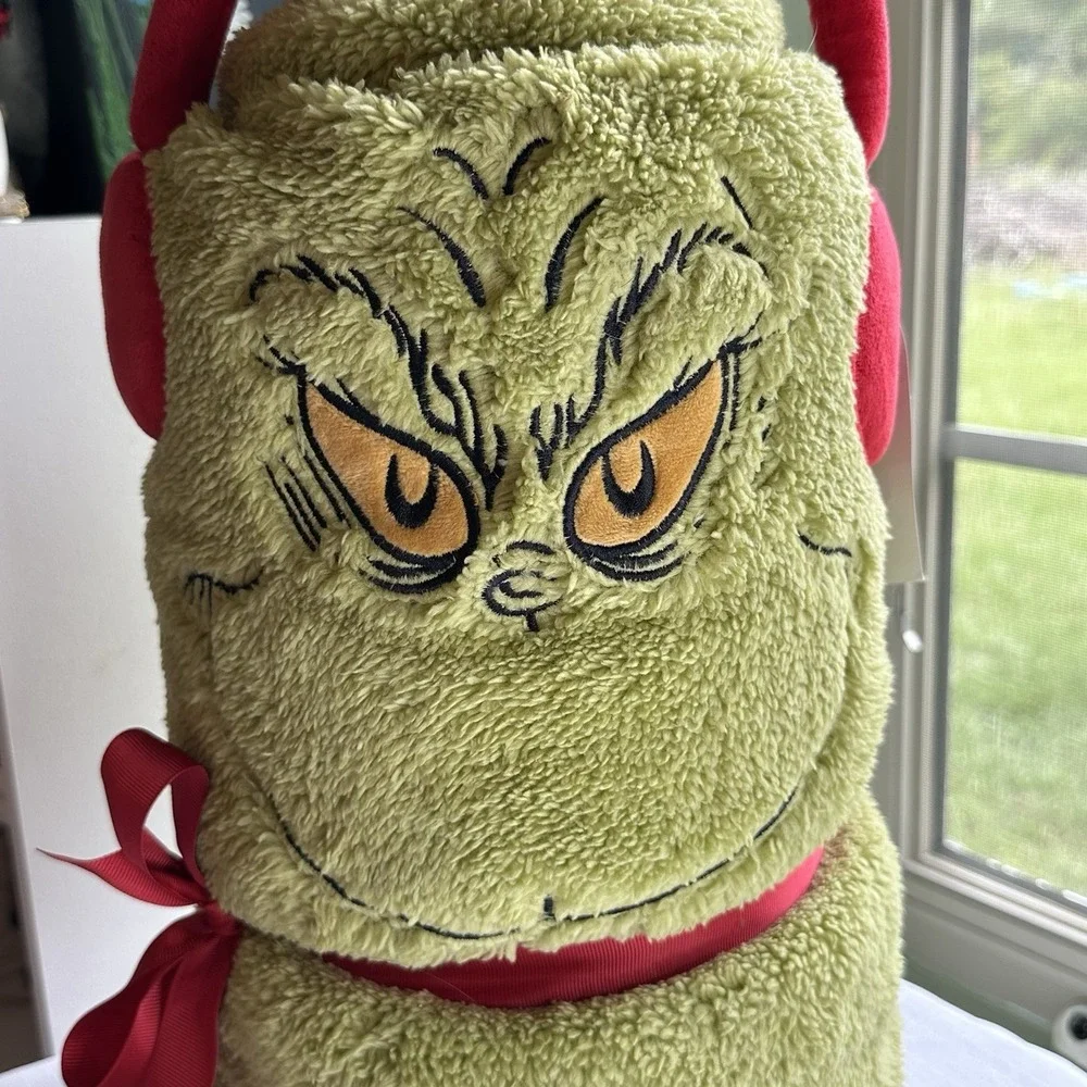 NWT Dr. Seuss The Grinch Holiday Snow Throw Blanket Dept 56 - 60x45