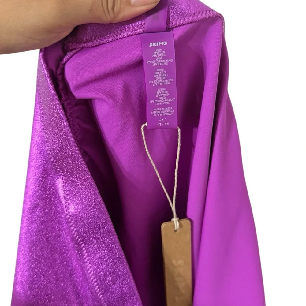 NWT SKIMS V Metallic Dragon Fruit High Rise Swim Leggings