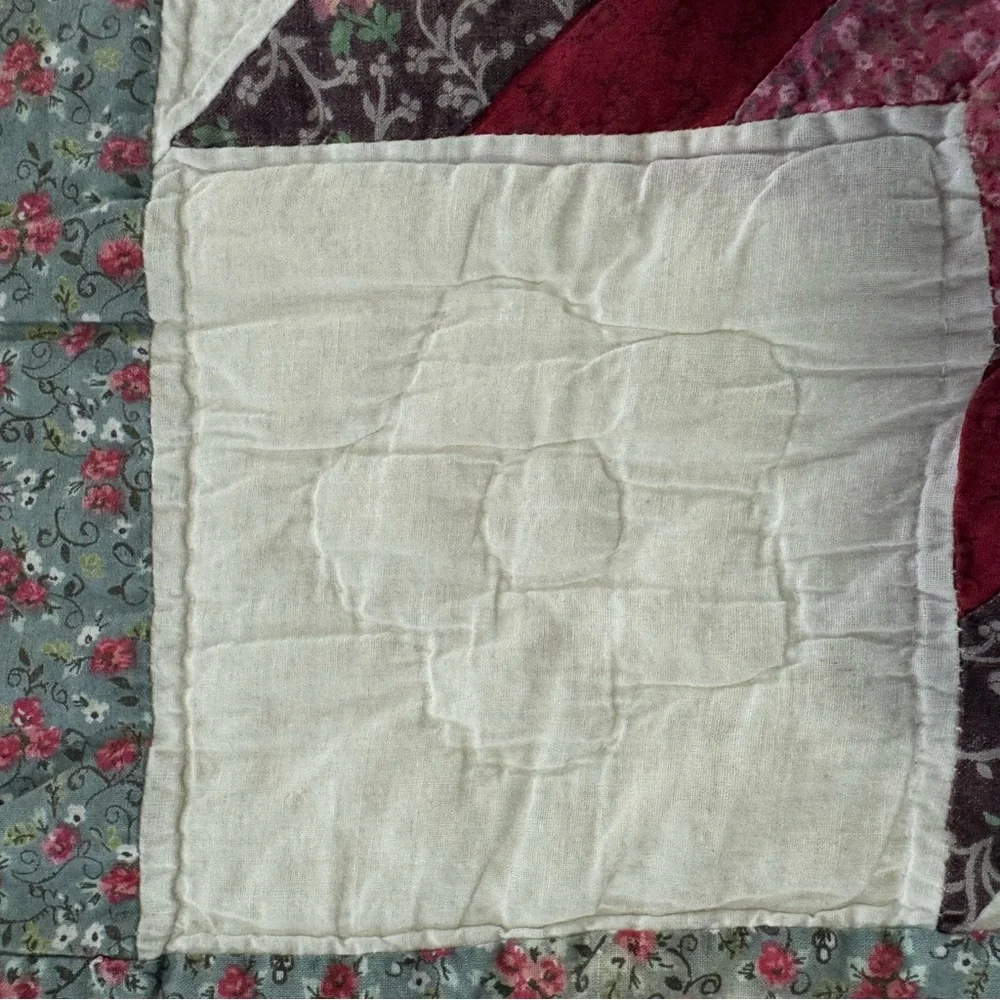 Quilt Patchwork Lone Star Red Green Pink Diamond Border Cottage Vintage Handmade