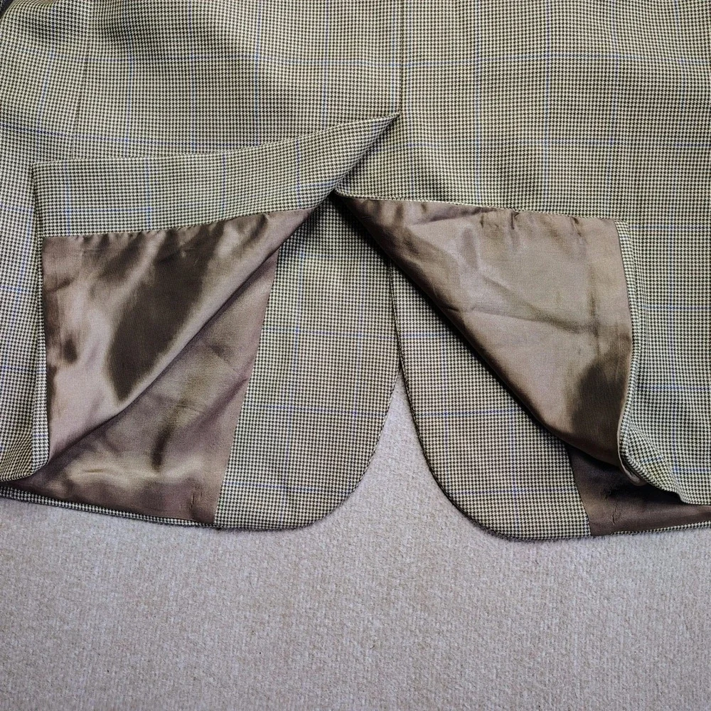 Brooks Brothers good no