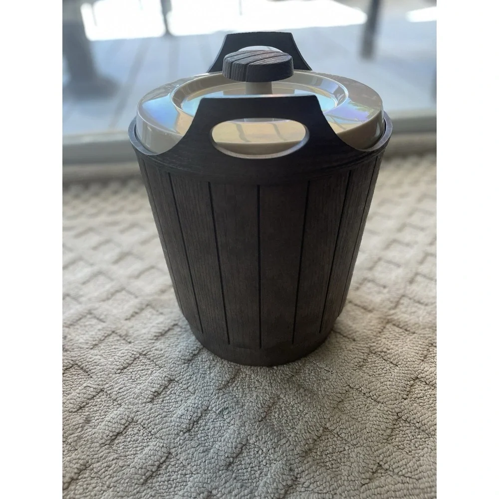 VTG RUBBERMAID Insulated Pitcher Ice Bucket Faux Walnut Woodbine Collection Rare