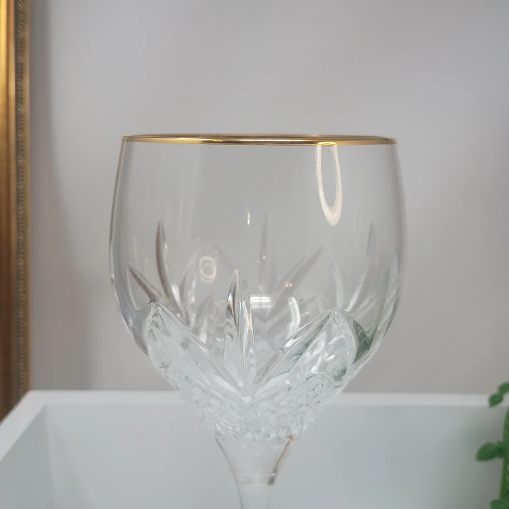 Royal Doulton enhance your