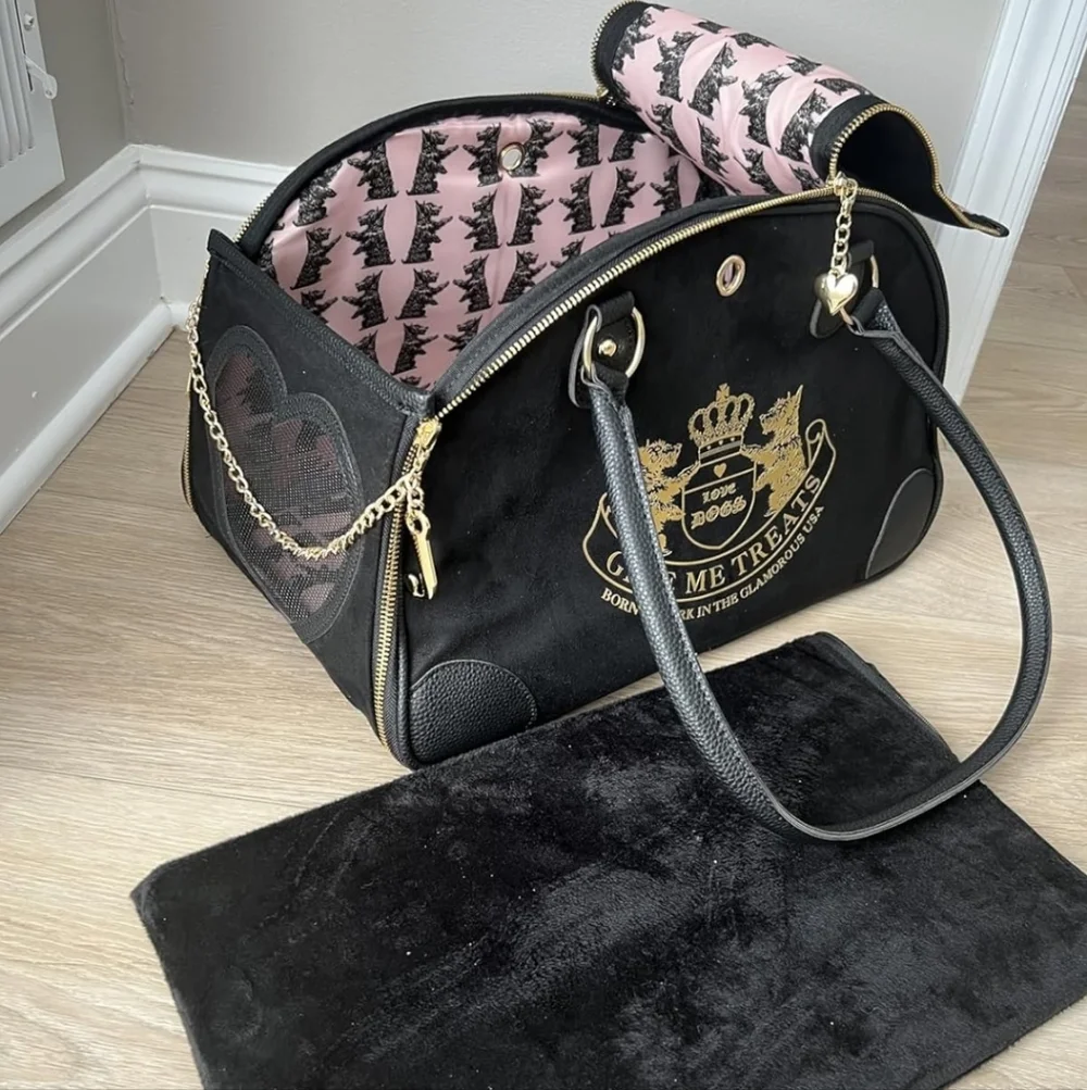 Juicy Couture pet juicy couture