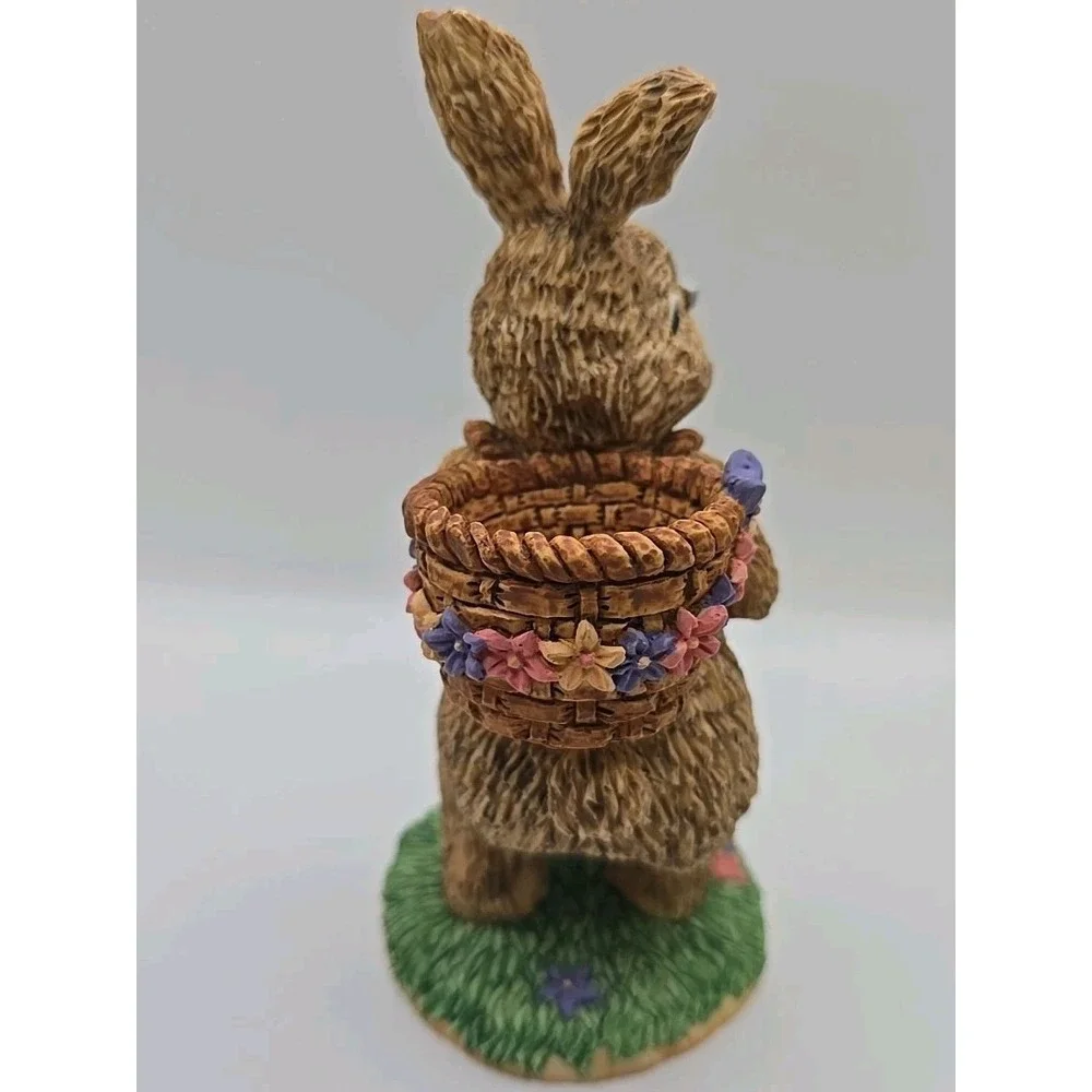 Dept  56 Vintage Easter Bunny Figurine Rabbit Basket  Retired Resin