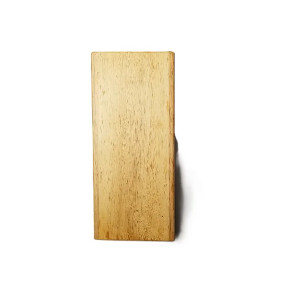ZWILLING J.A. Henckels features authentic