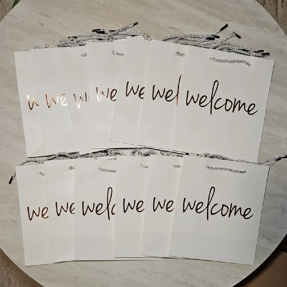 Elegant White and Gold Welcome Gift Bags 13 Pk