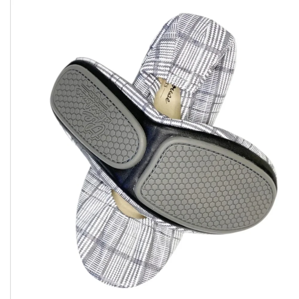 The Storehouse Flats Truly Plaid Size 8 Leather NWOT
