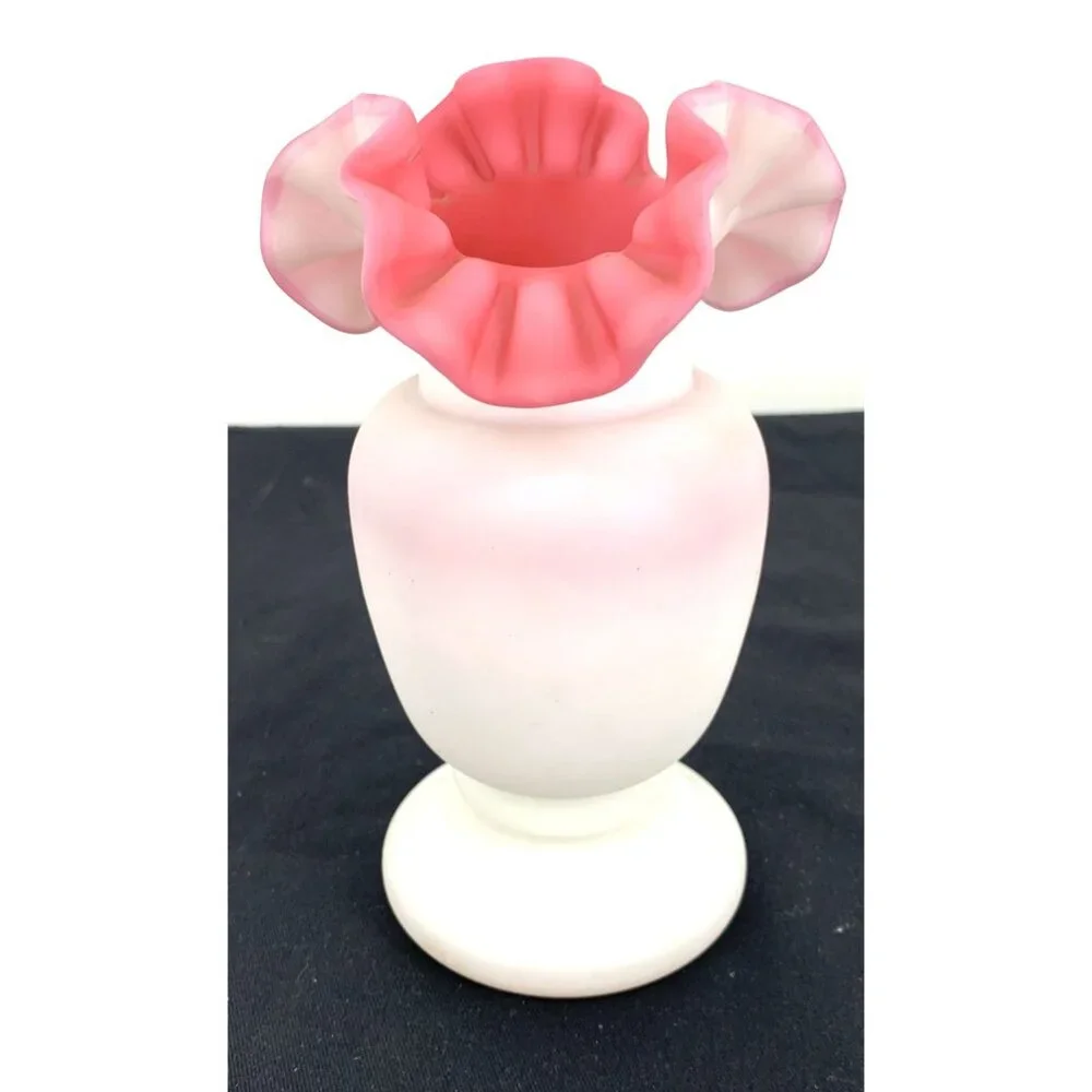 Fenton Vase Satin Glass White Pink Ruffled Edge Melon 7