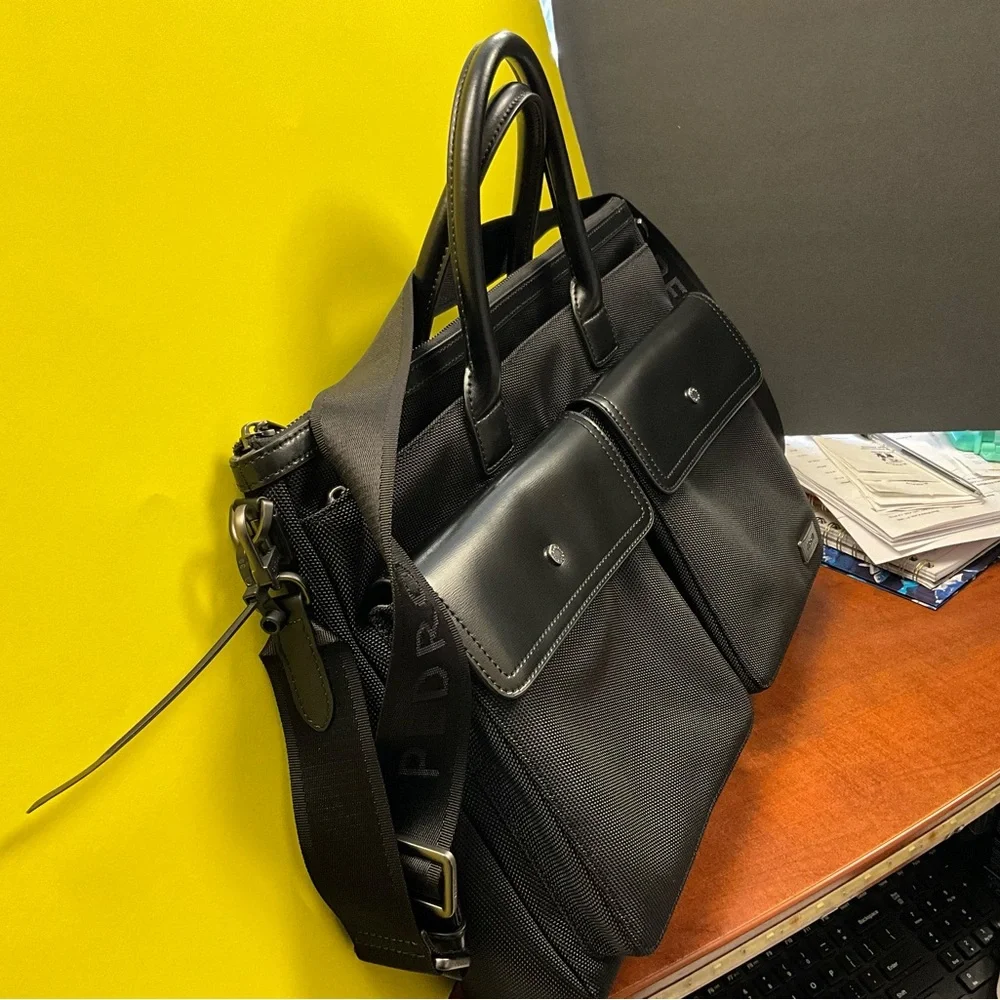 Pedro Garcia elegant black