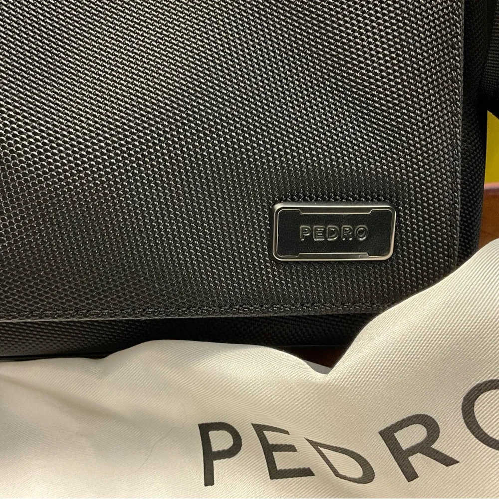 Pedro Garcia elegant black