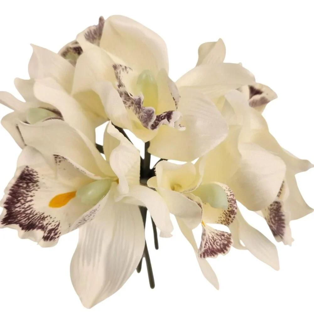 Flower Barn baby sage bridal