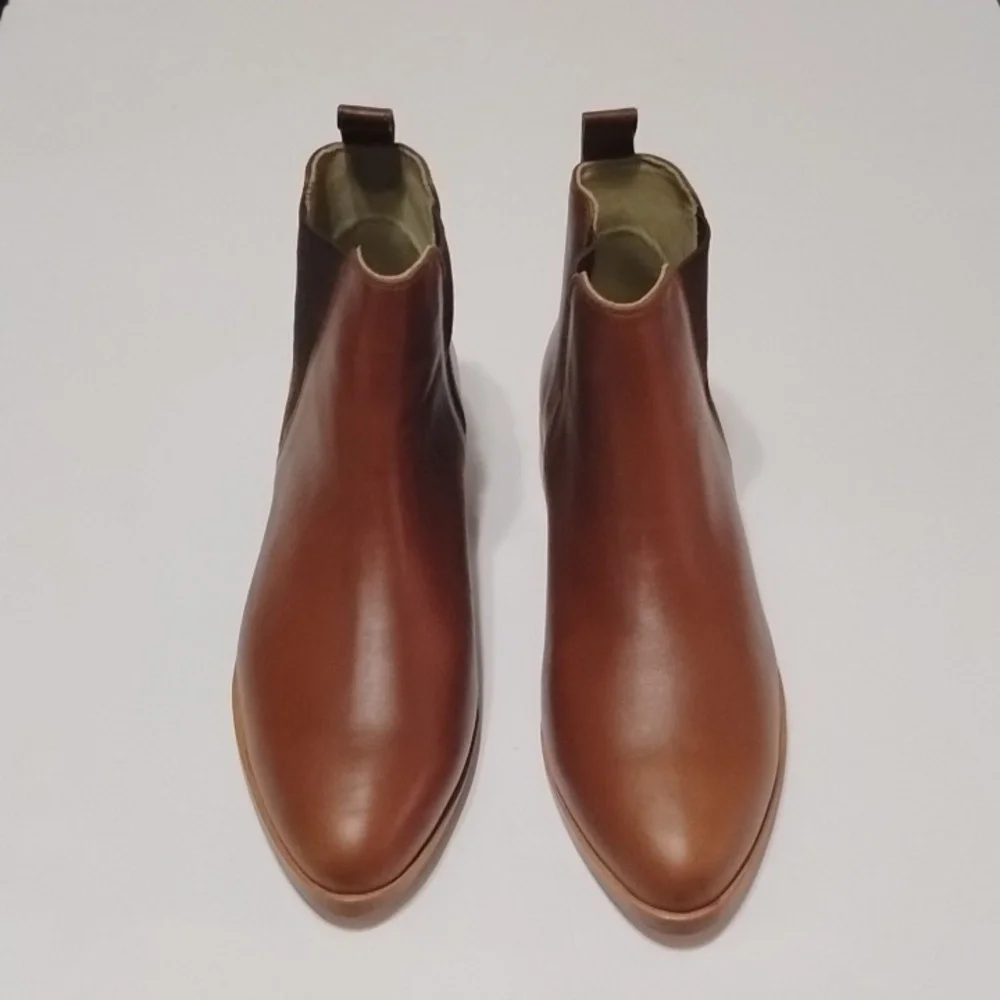 Nisolo Eva Day Chelsea Boots