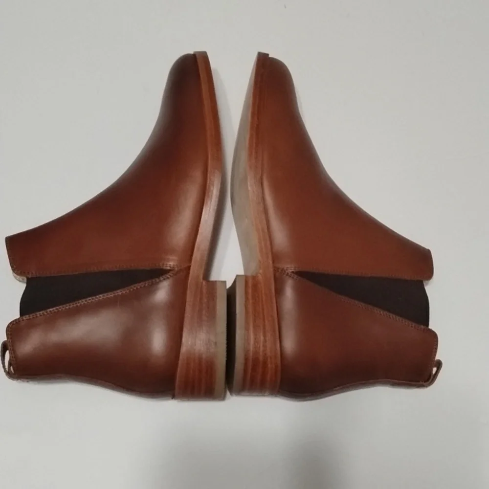 Nisolo Eva Day Chelsea Boots