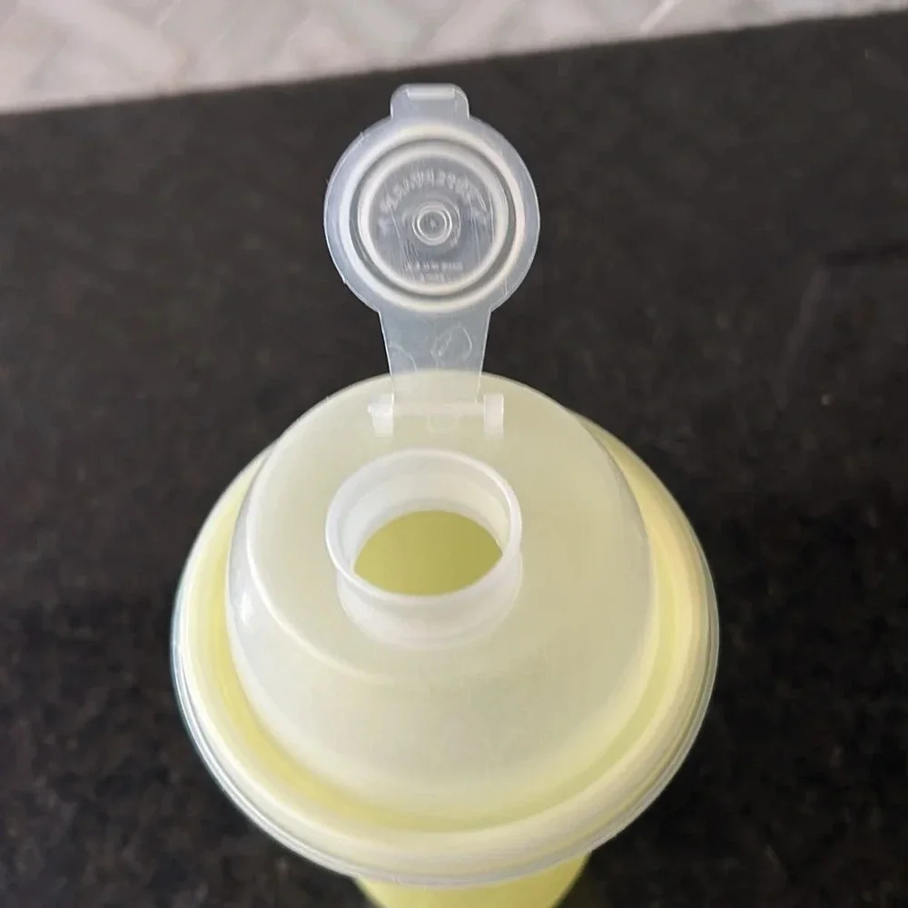 Tupperware yellow diameter