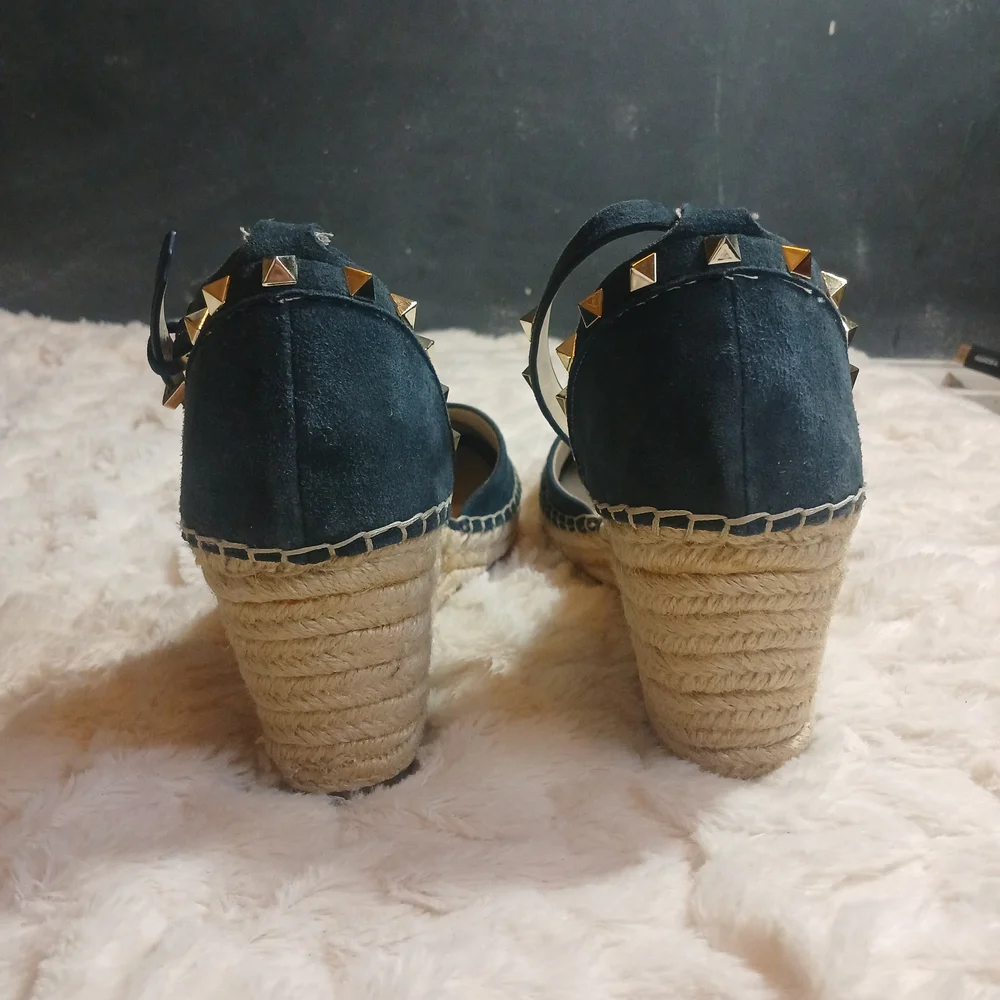 Marc Fisher Sakti Womens 11M Sandal Blue Leather Rockstuds Espadrille Wedge
