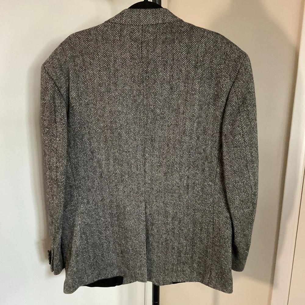 Vintage GGG Clothes 100% Wool Herringbone Sport Coat Blazer Gray 42S Moldova