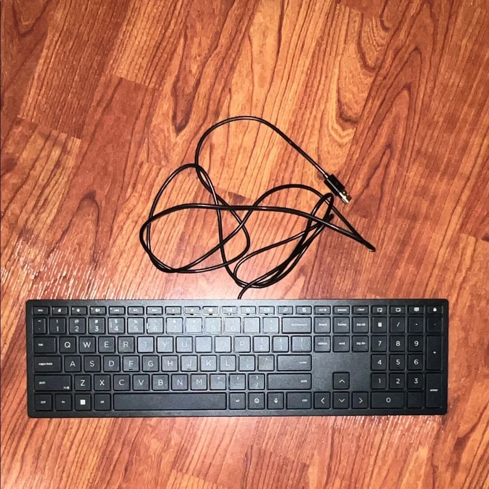 HP Black Wired Computer Keyboard
