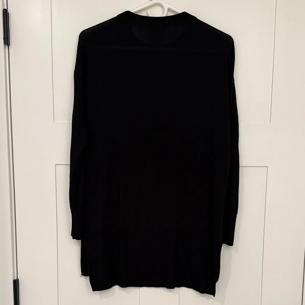 Worthington black crewneck