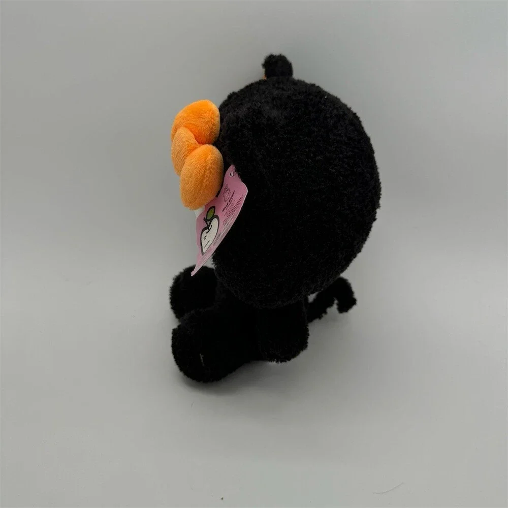 Sanrio halloween gets