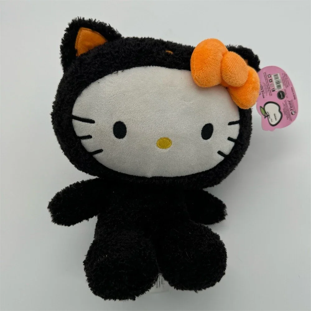 Sanrio halloween gets