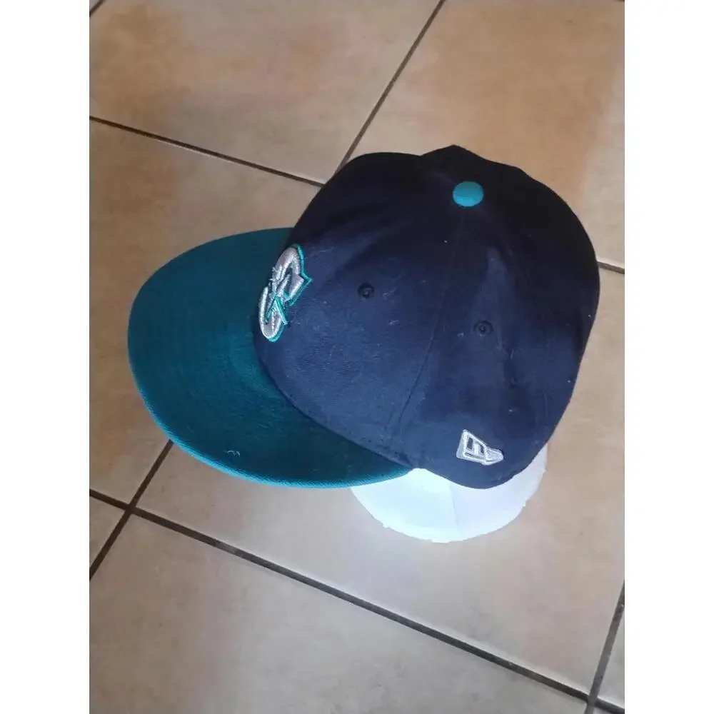 New Era like new