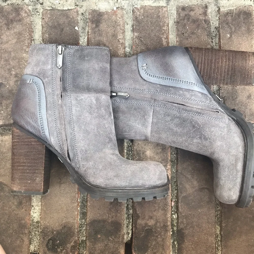 Sam Edelman very good