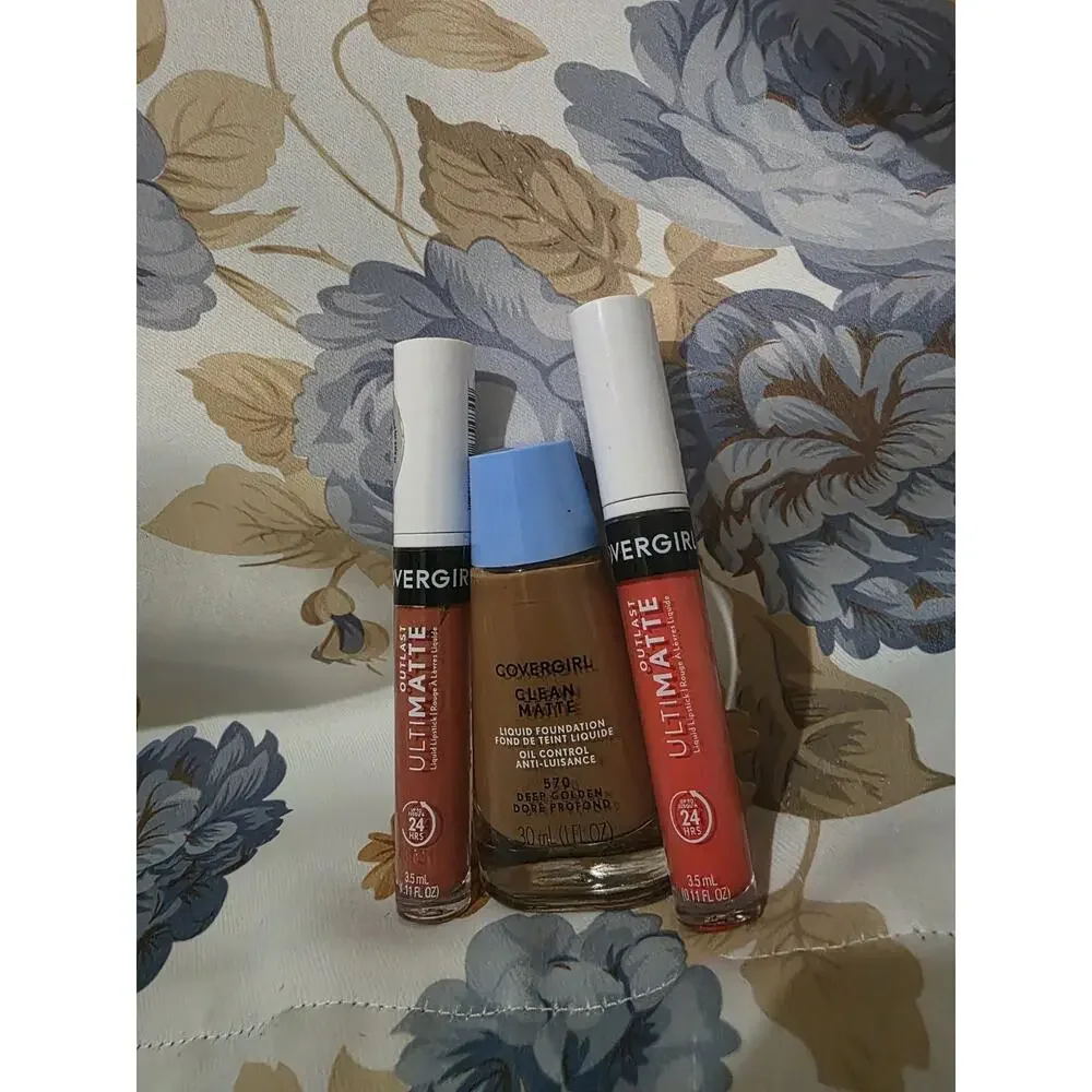 COVERGIRL clean matte
