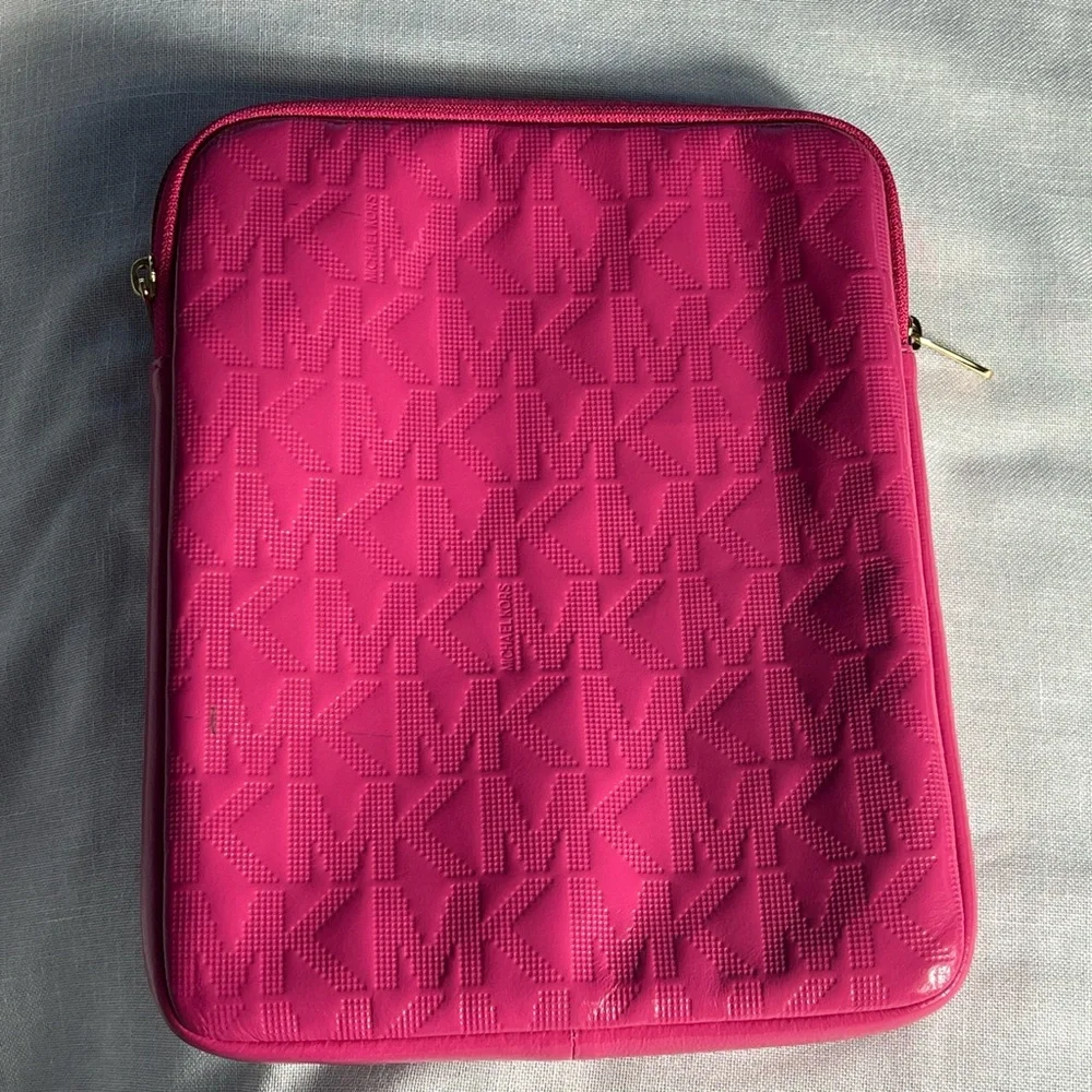 Michael Kors Hot Pink Tablet Case
