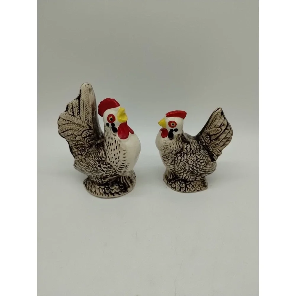Vintage White Black Rooster and Hen Chicken Salt & Pepper Shakers Japan
