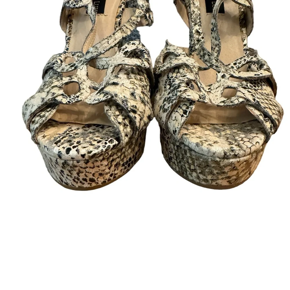 Steve Madden steve madden