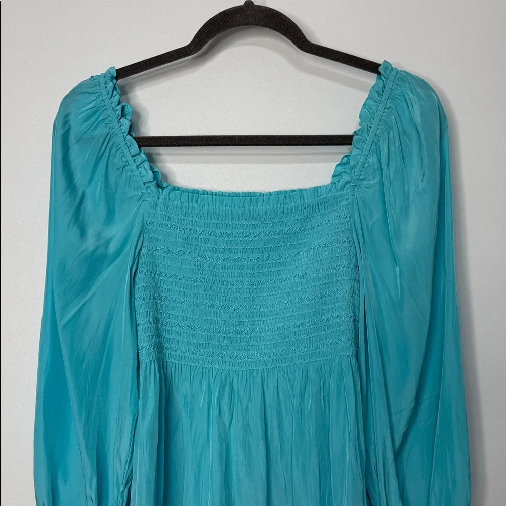 Boston Proper Blue Smocked Women's Long Sleeve Top Size Small