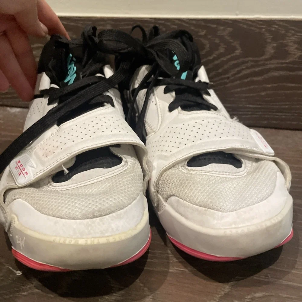 Jordan zion white volt