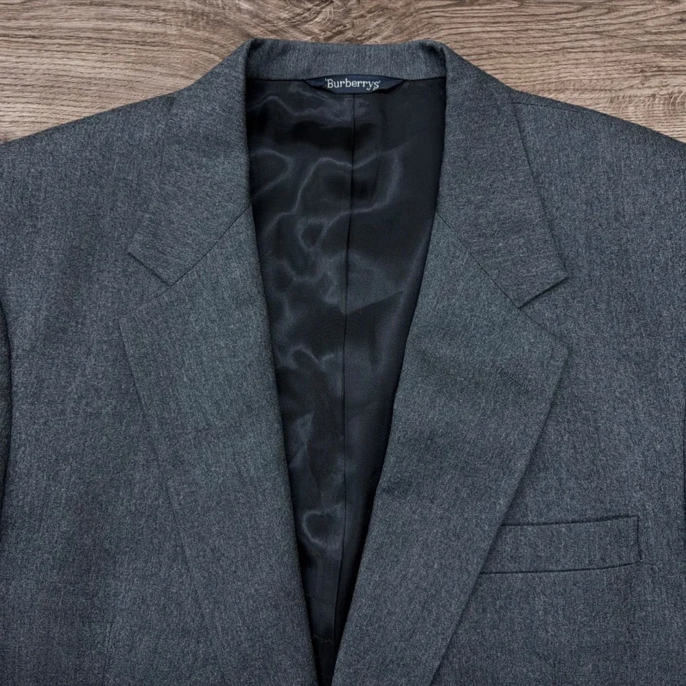 Burberrys Vintage Mens Pure Wool Blazer Sport Coat Charcoal Gray USA Made 44R