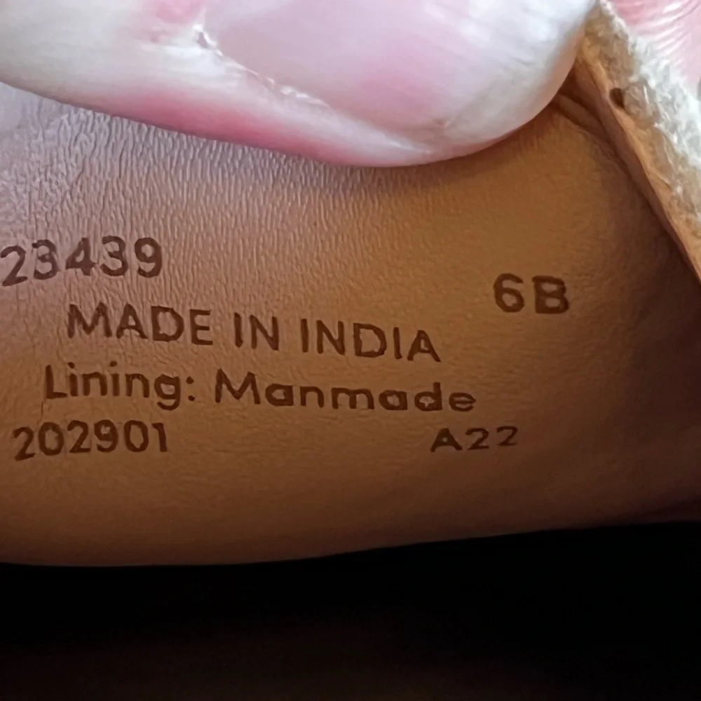 Cole Haan stylish tan