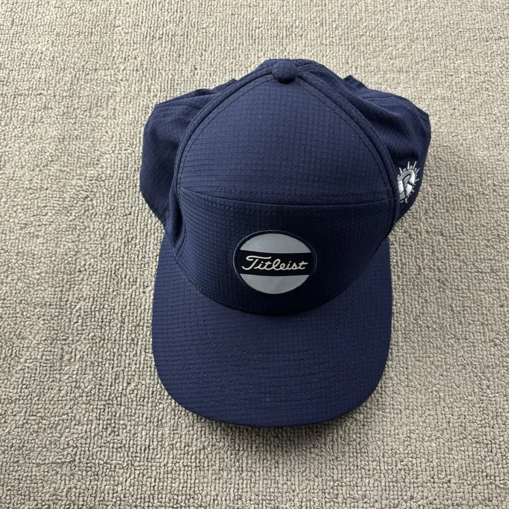 Titleist hat adult