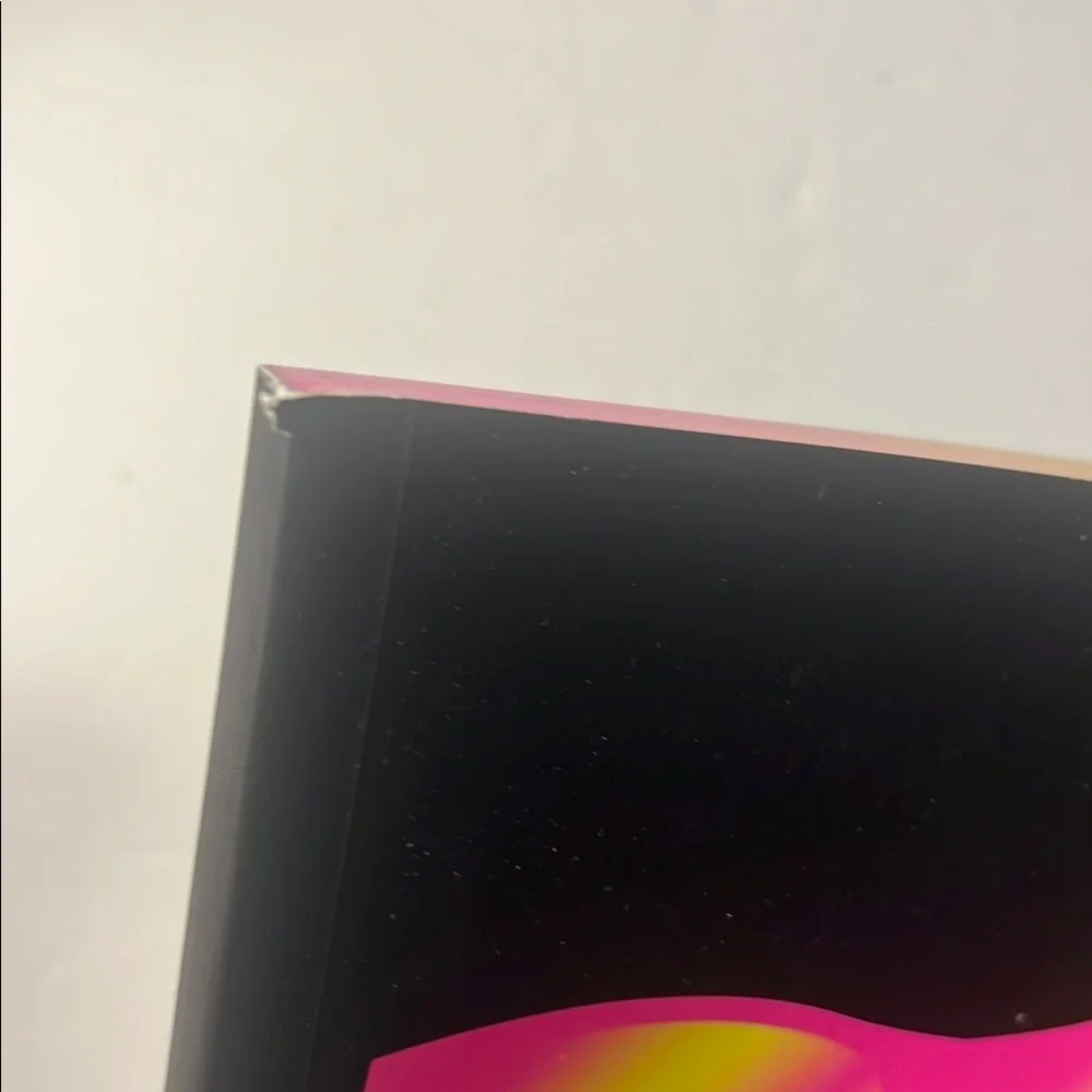 N/A black notebook