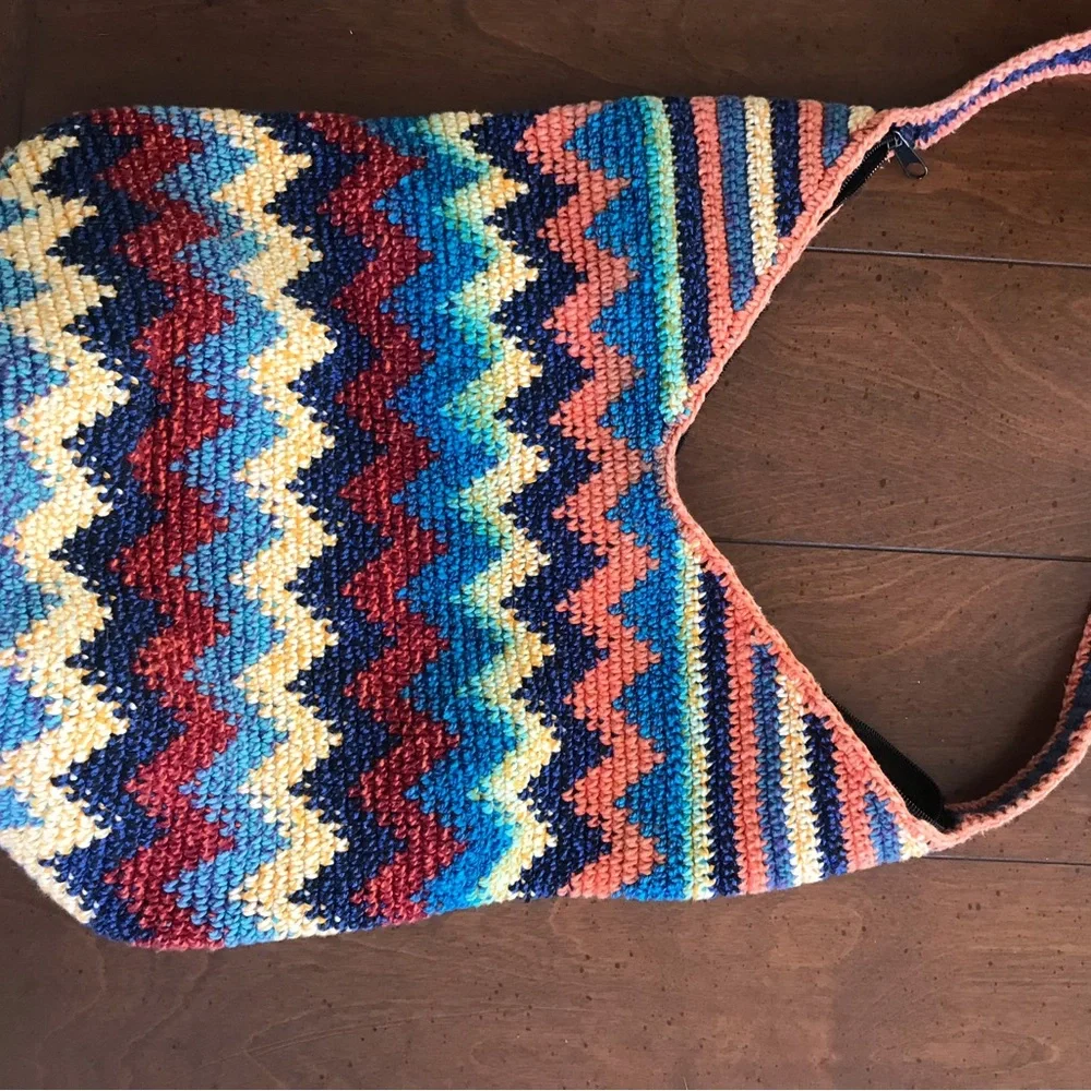 Source Unknown zigzag satchel