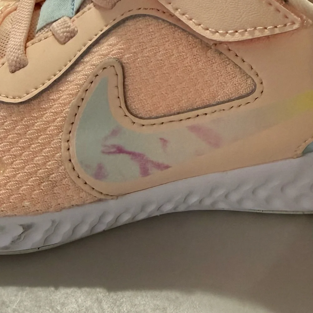 Nike kid revolution
