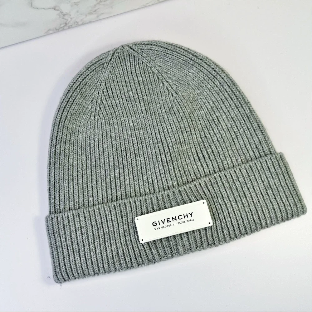 Givenchy Ribbed Cashmere & Wool Knit Beanie
