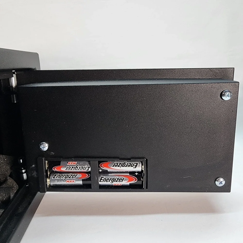 Bulldog Vaults BD1050 Digital Safe Black Electronic & Key Lock Foam Interior