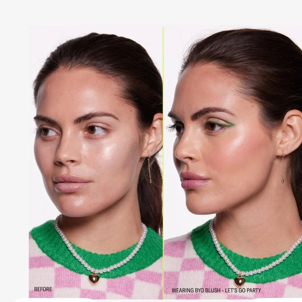 youth foria look adds