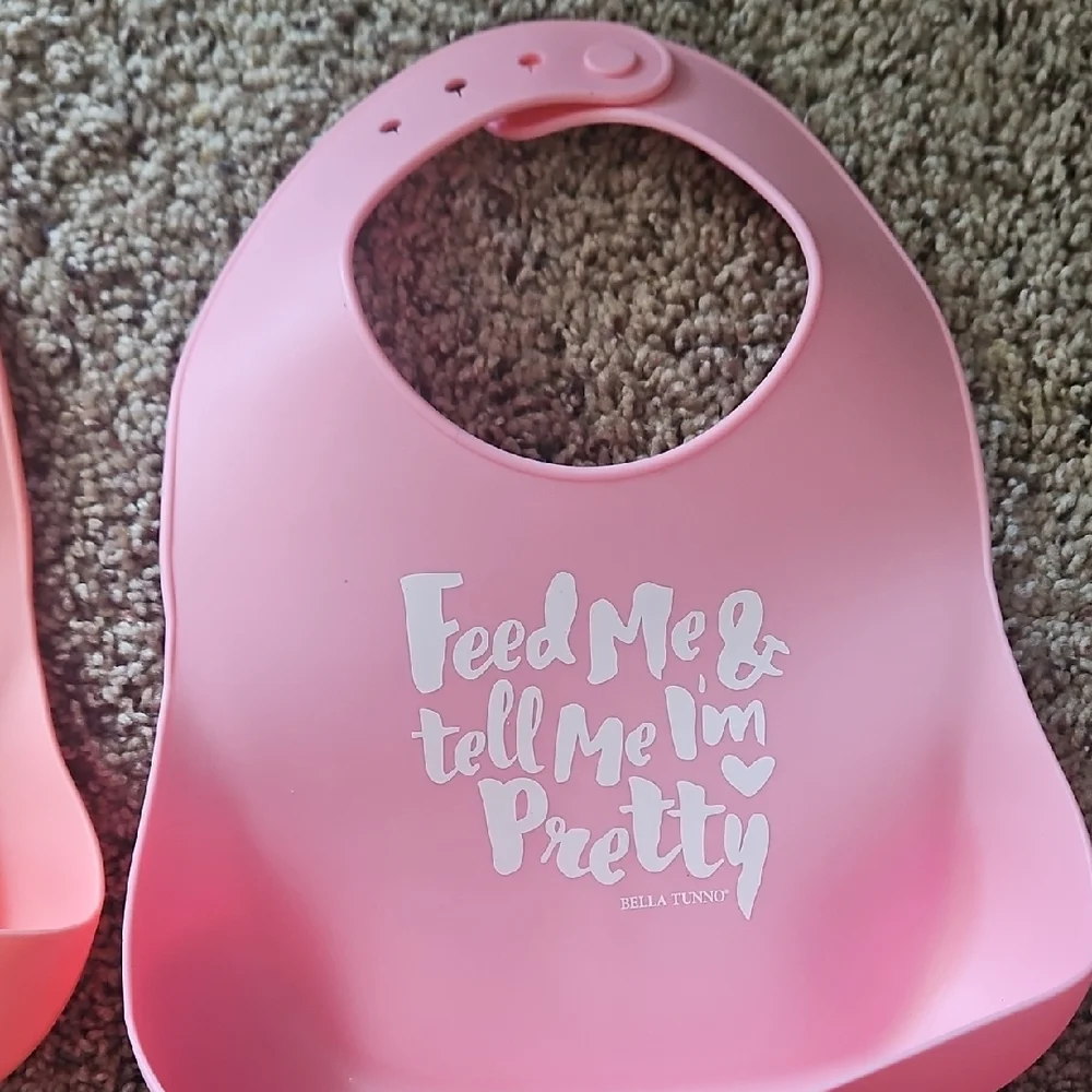 Bella Tunno Pink and Coral Silicone 3 Pack Bib Set